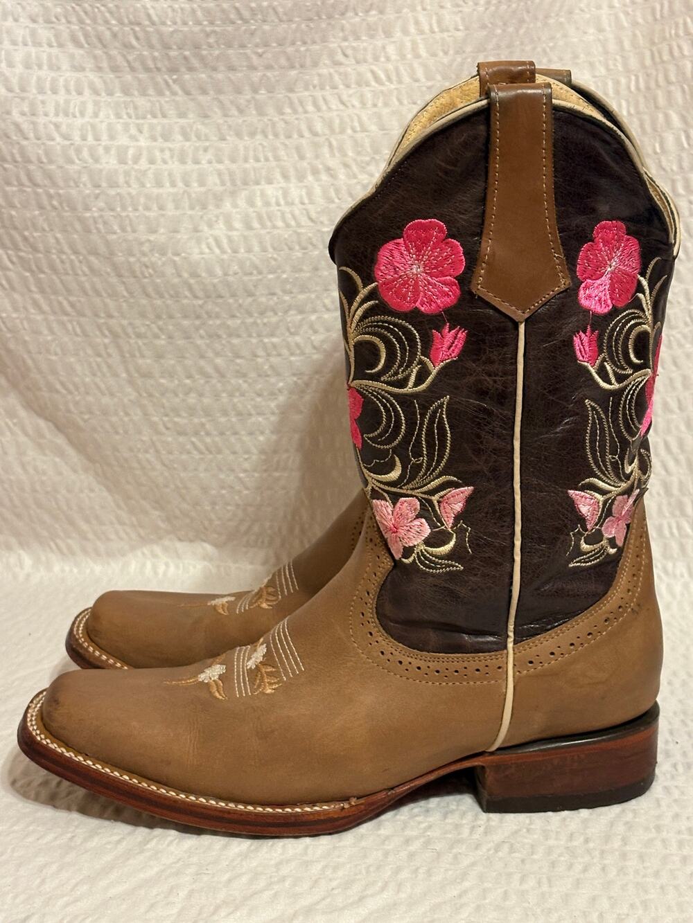Primitivo Mexican Handmade Leather Embroidered Floral Boots 9.5 Barely Worn EUC